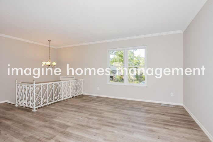 908 Broadhurst Drive – photo 4