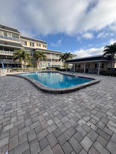 147 Bluff View Dr Apt 303 – photo 5