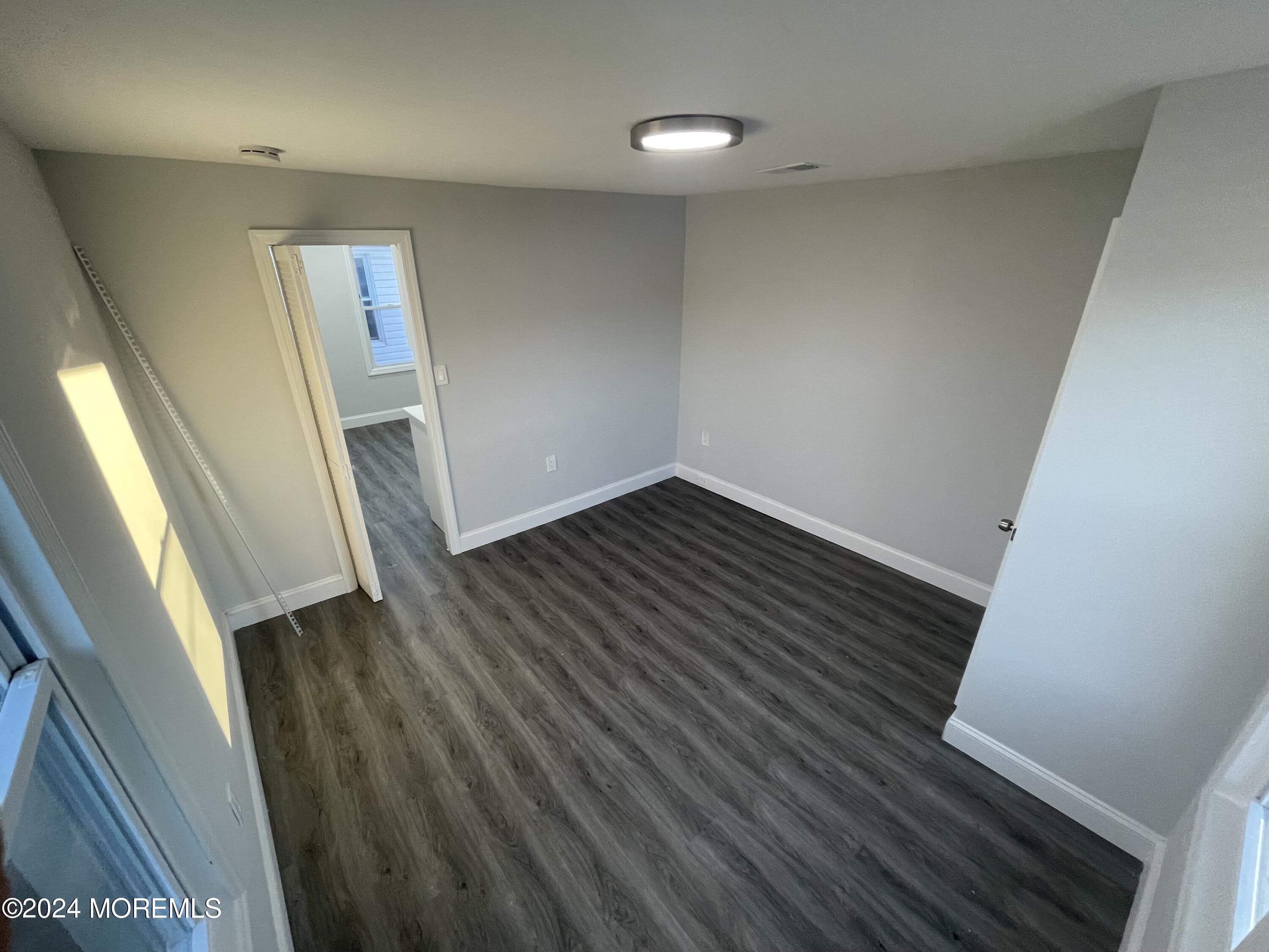 1257 Washington Avenue – photo 2