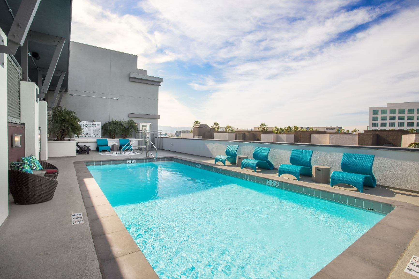 Living at NoHo – photo 5