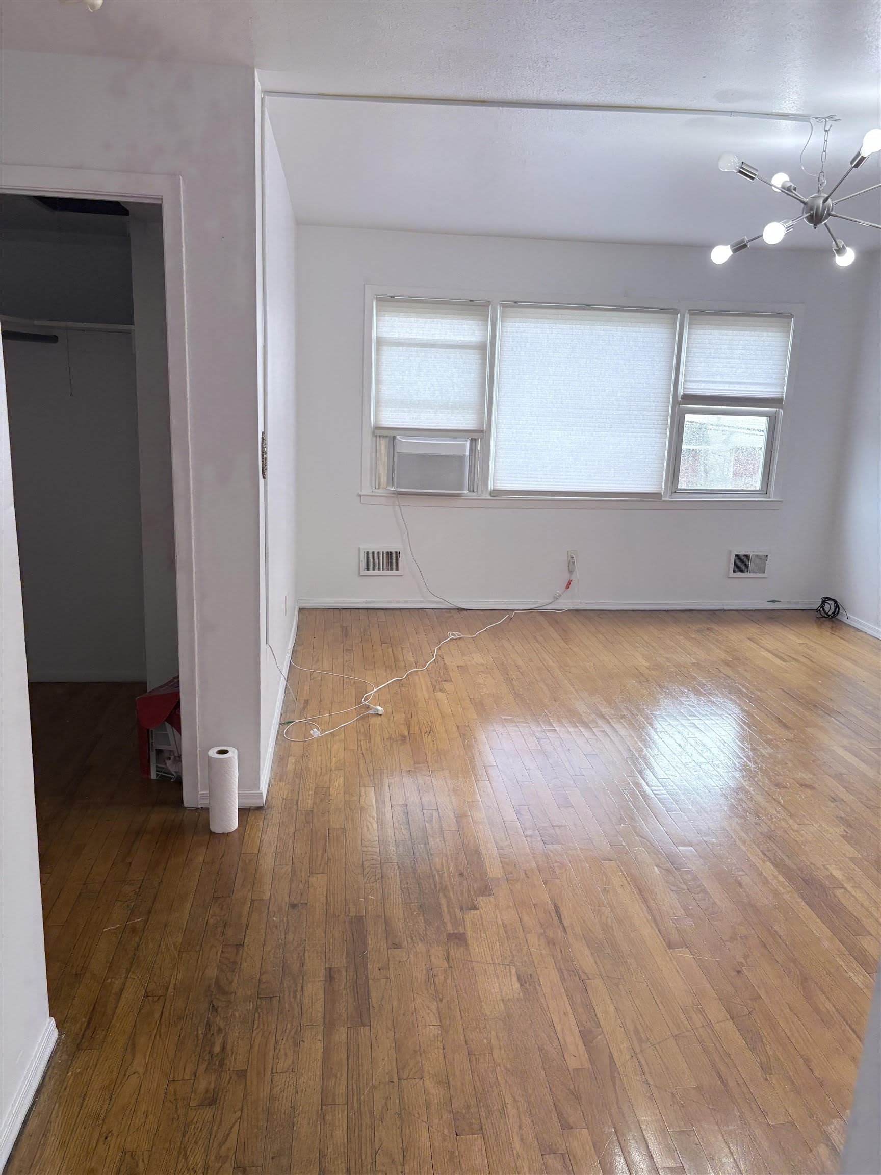 24 COLONIAL DR – photo 4
