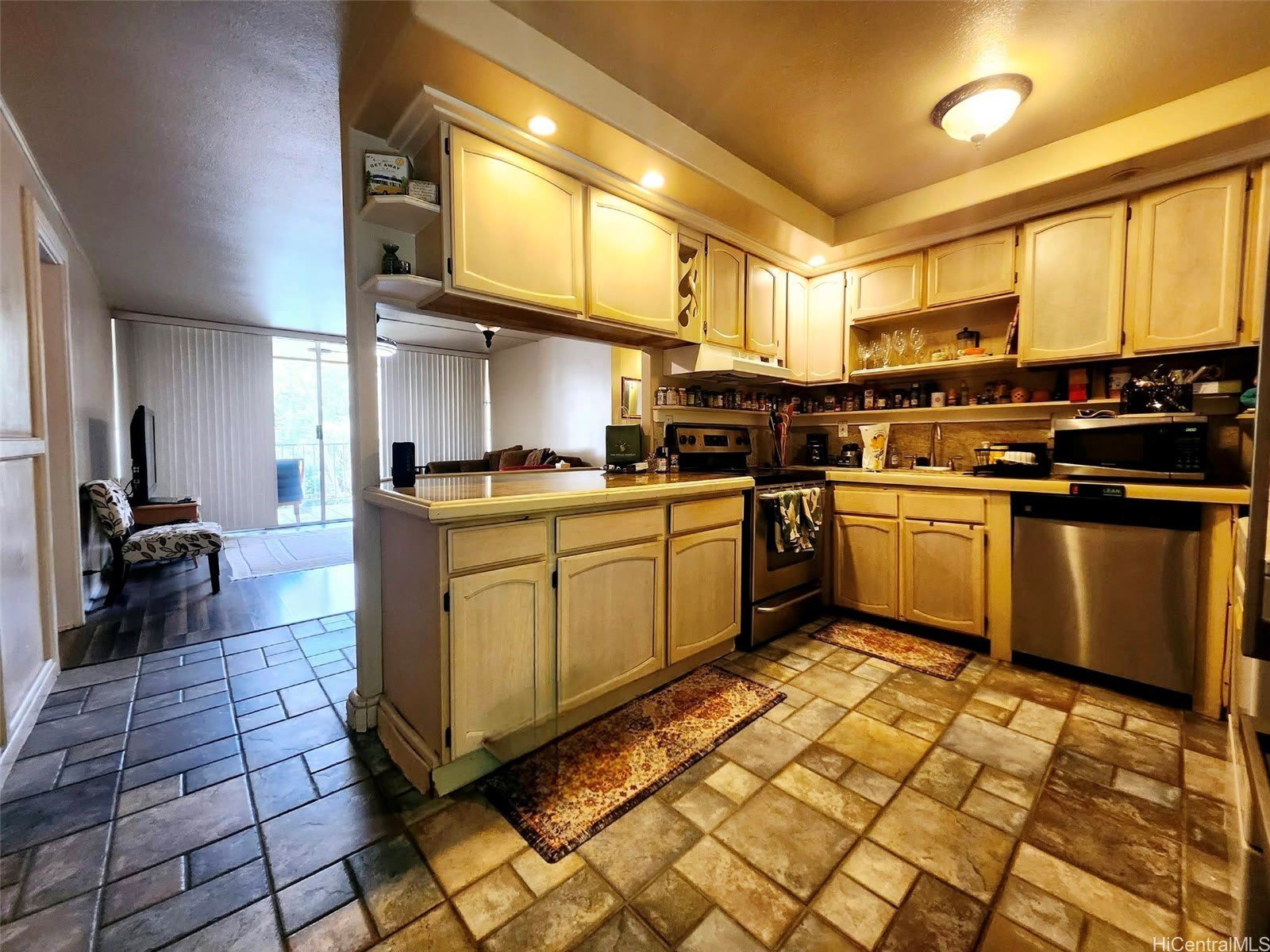 95-273 Waikalani Drive – photo 4
