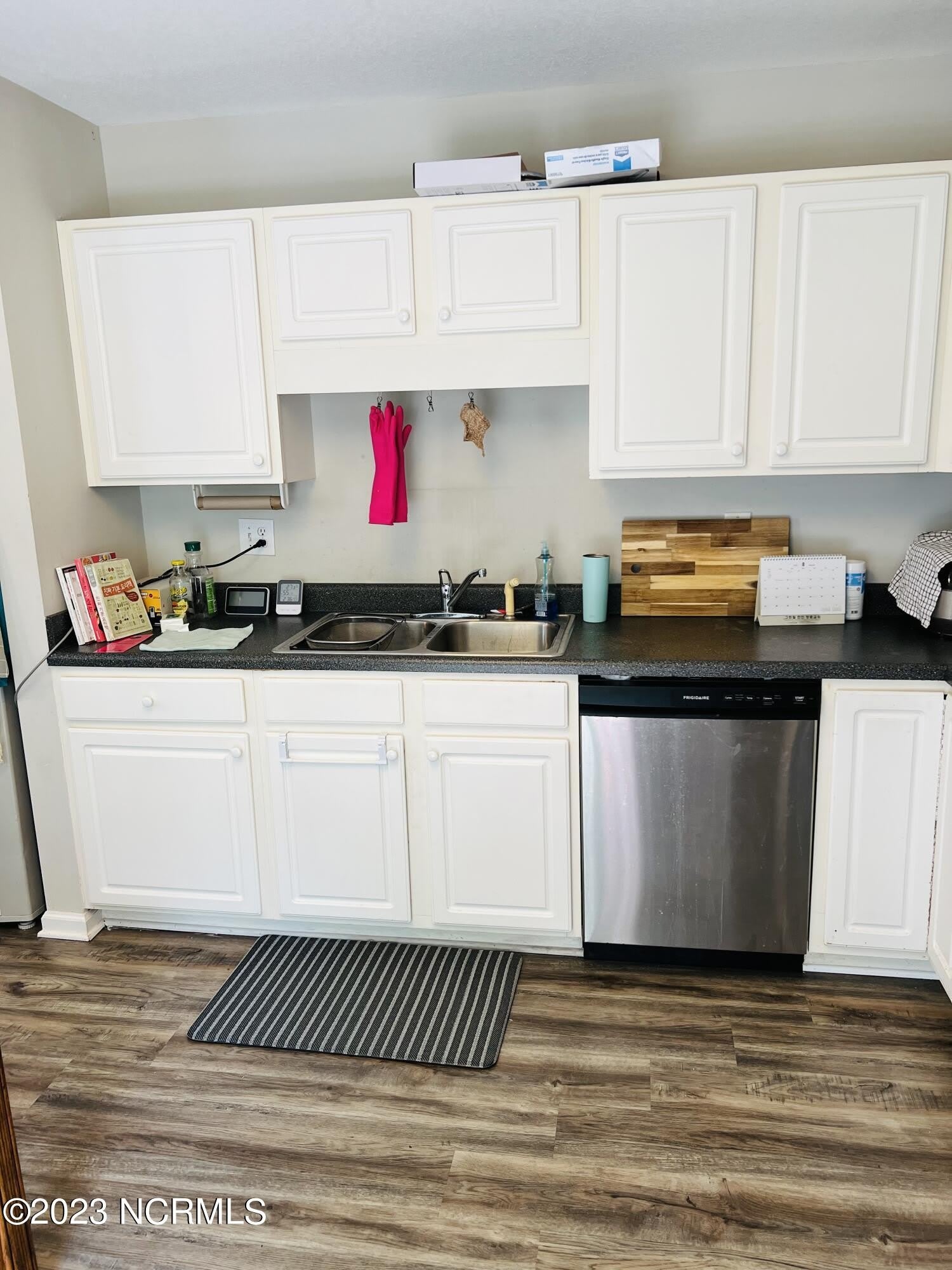 4260 Williamsbrook Lane – photo 5