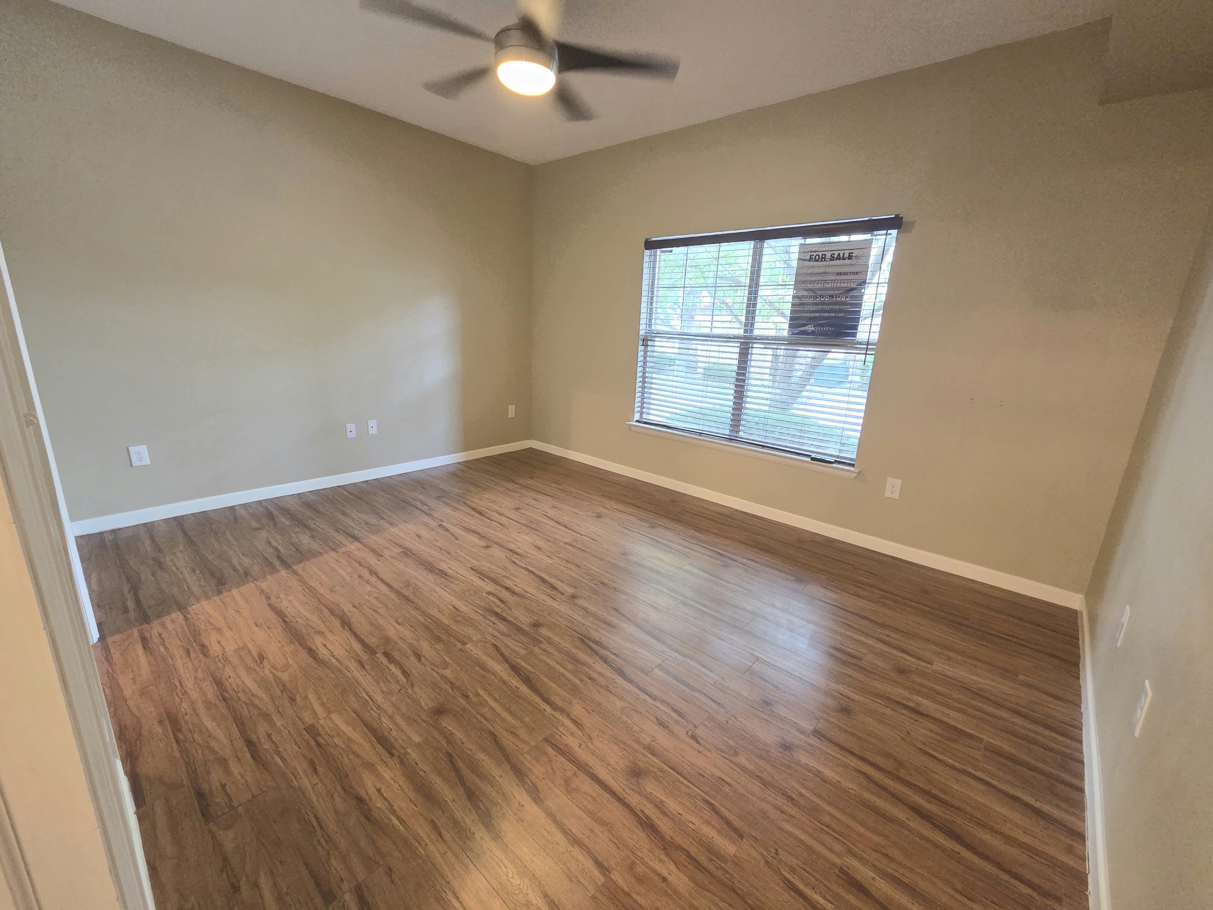1686 Harris St – photo 5