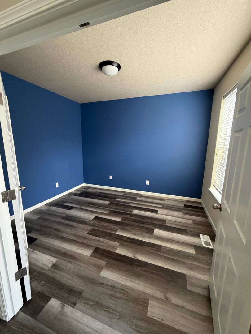 3BR/3BA Two-Story Home w/ 2 Bonus Rooms, Garage, & Fenced Yard – photo 2
