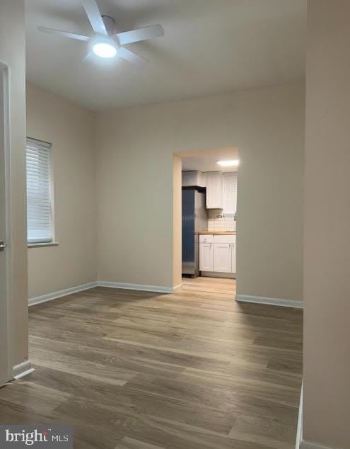 2729 E CAMBRIA STREET – photo 4
