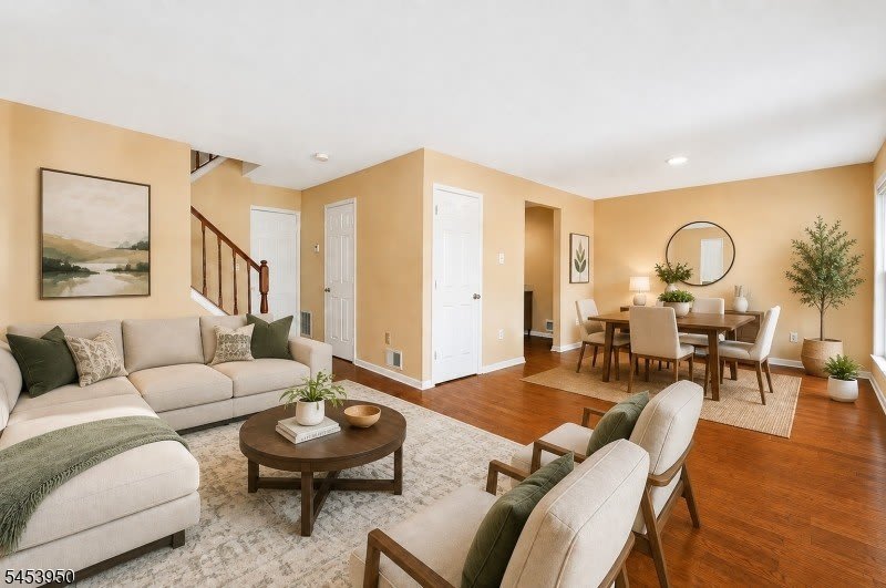 76 Boston St – photo 1