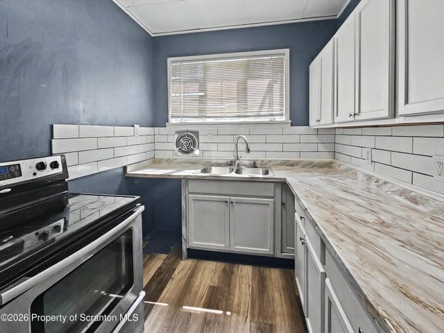 828 Cedar Avenue – photo 2