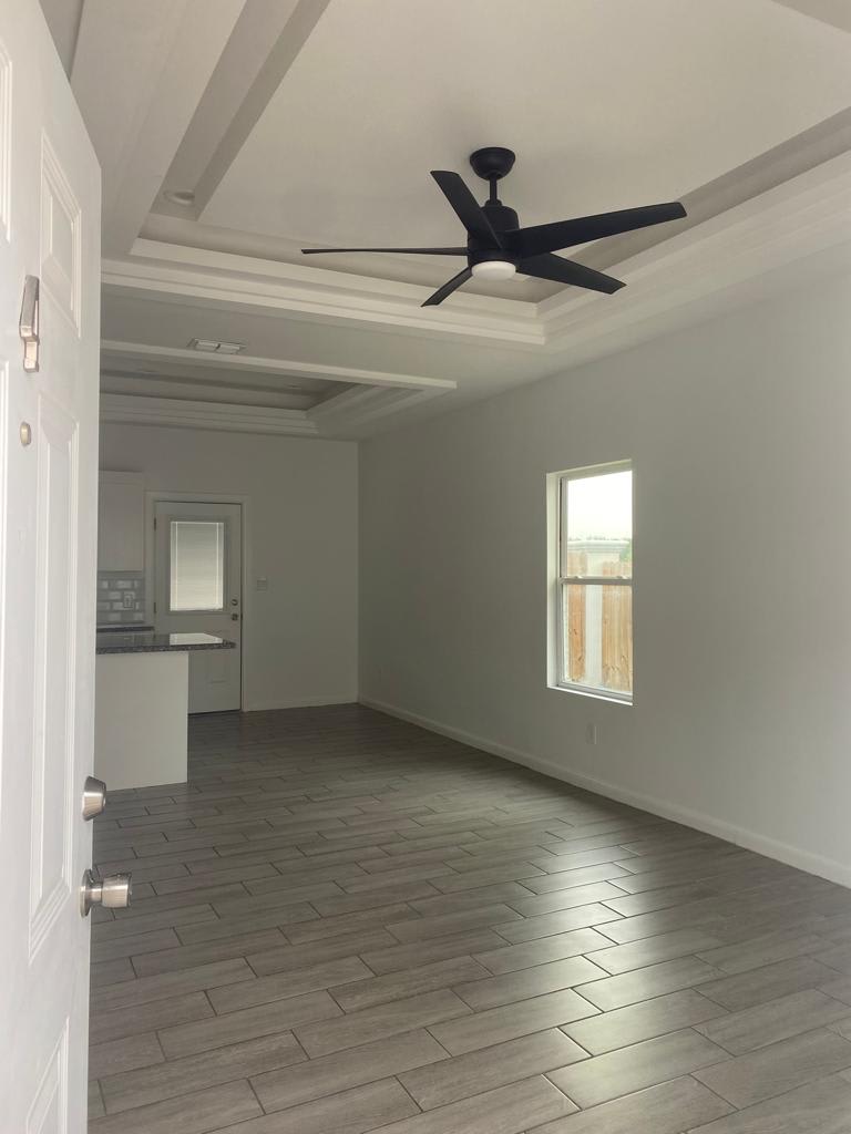 405 Rafael Drive – photo 3