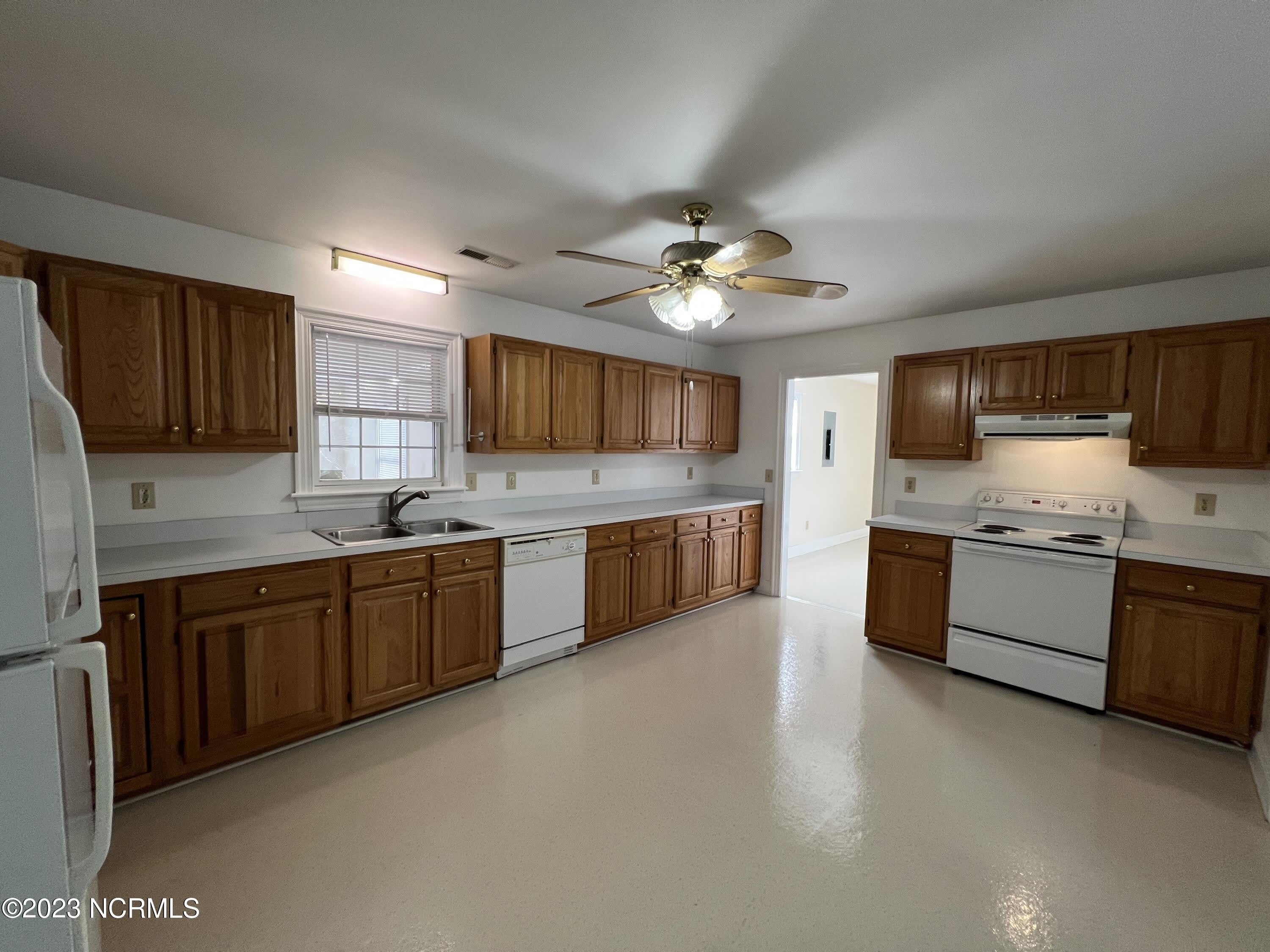 3345 W Main Street Ext – photo 4