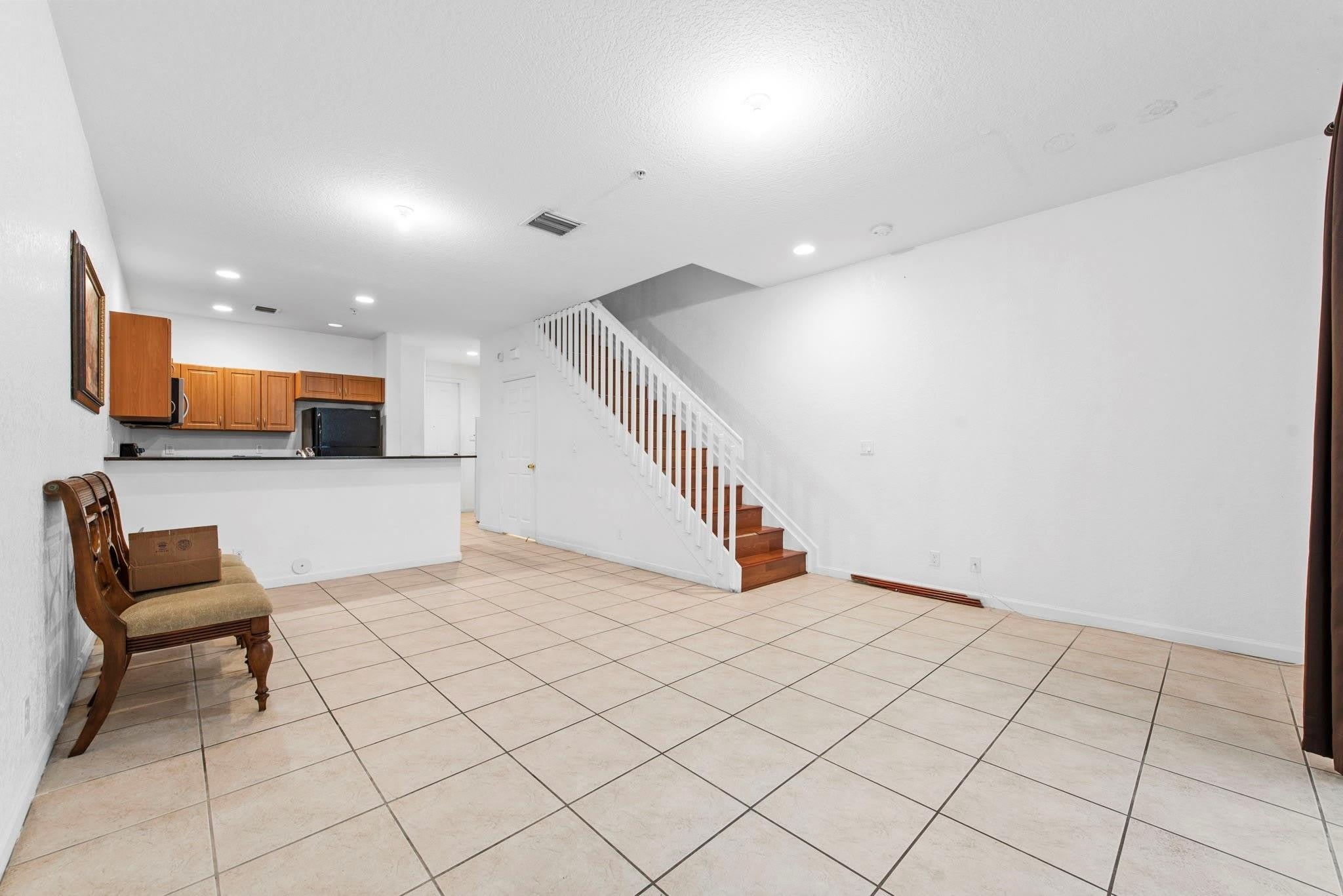 1425 Nw 36Th Way – photo 3