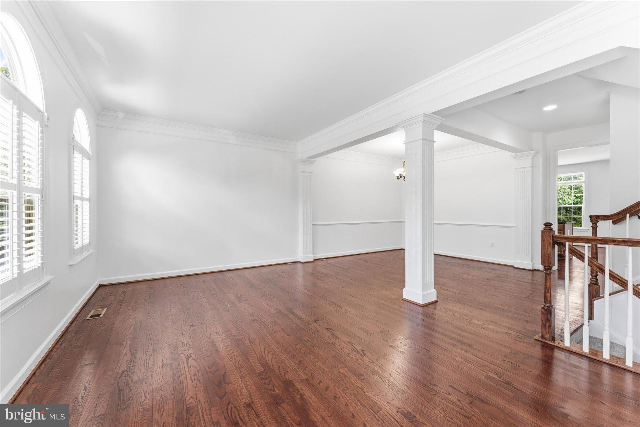 25263 BEACH Place – photo 4