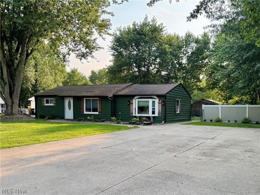 12755 Vincent Drive – photo 2