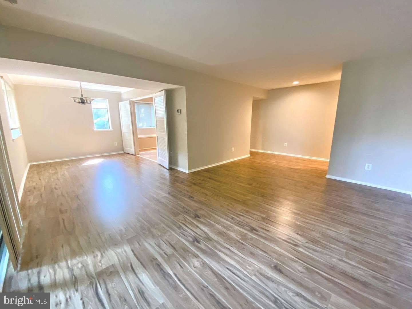 1646 PARKCREST Circle – photo 3