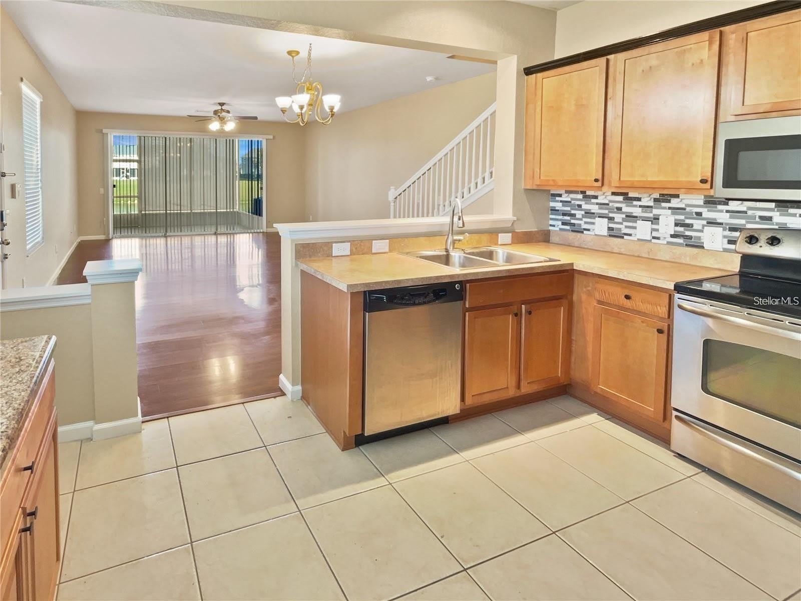 4970 SW 45TH Street – photo 5