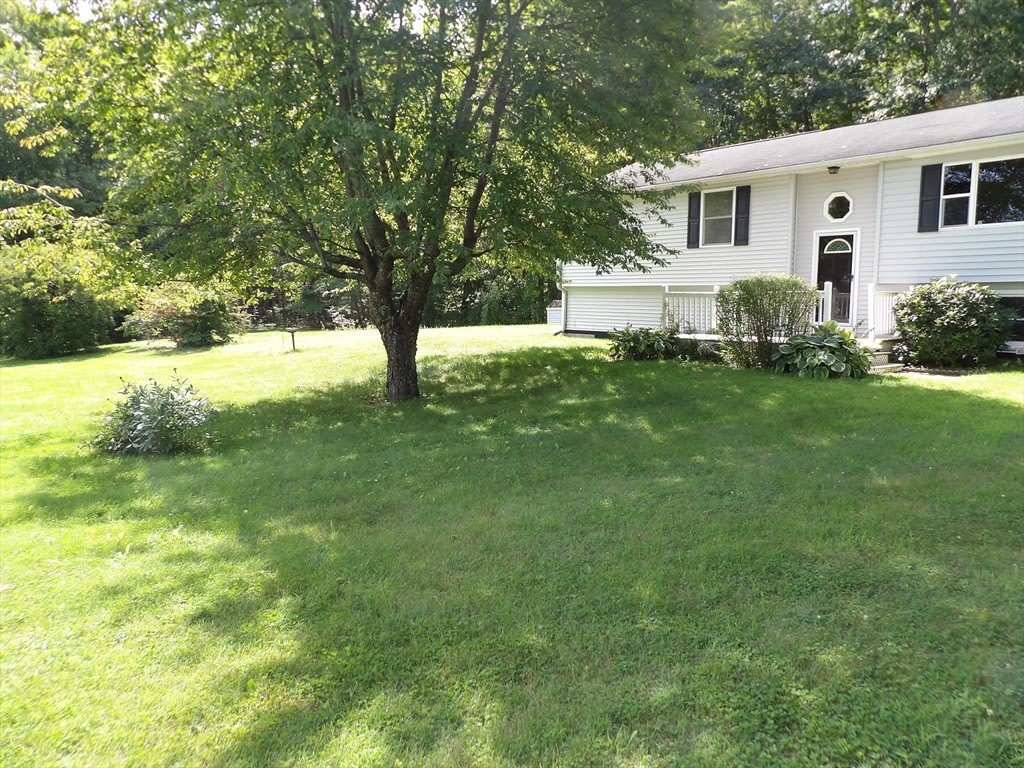 152 Manville St – photo 2