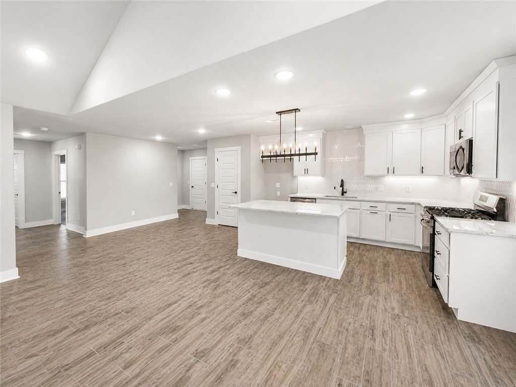 4302 SW Adams Road – photo 3