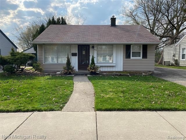 3133 WARICK Road – photo 1