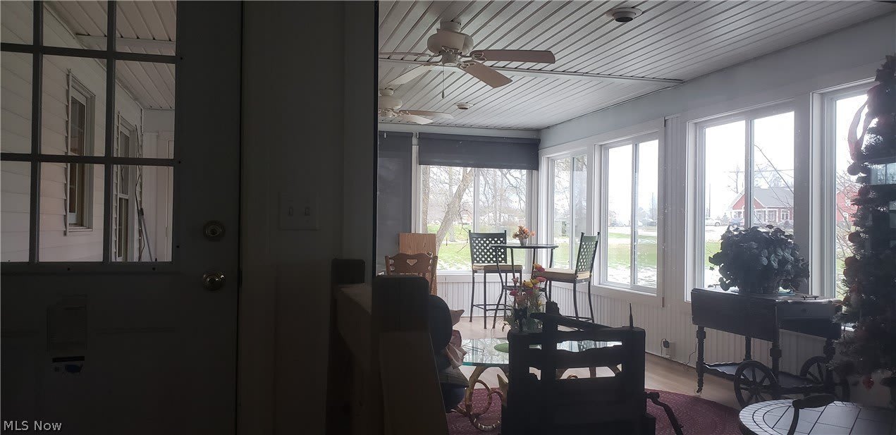 15050 Lake Avenue – photo 5