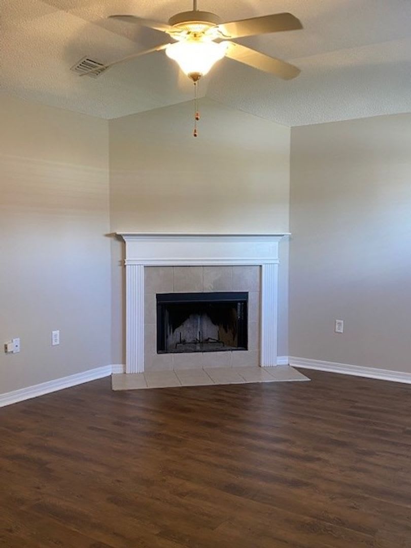 3 Bedroom Home in a Great Daphne Neighborhood – photo 3
