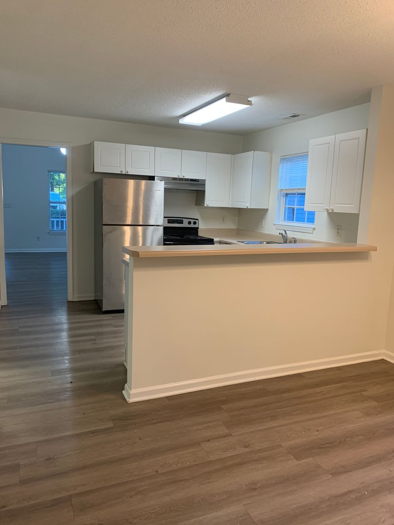 3 Bedroom 2 Bath House On Charter Drive Available Now – photo 4