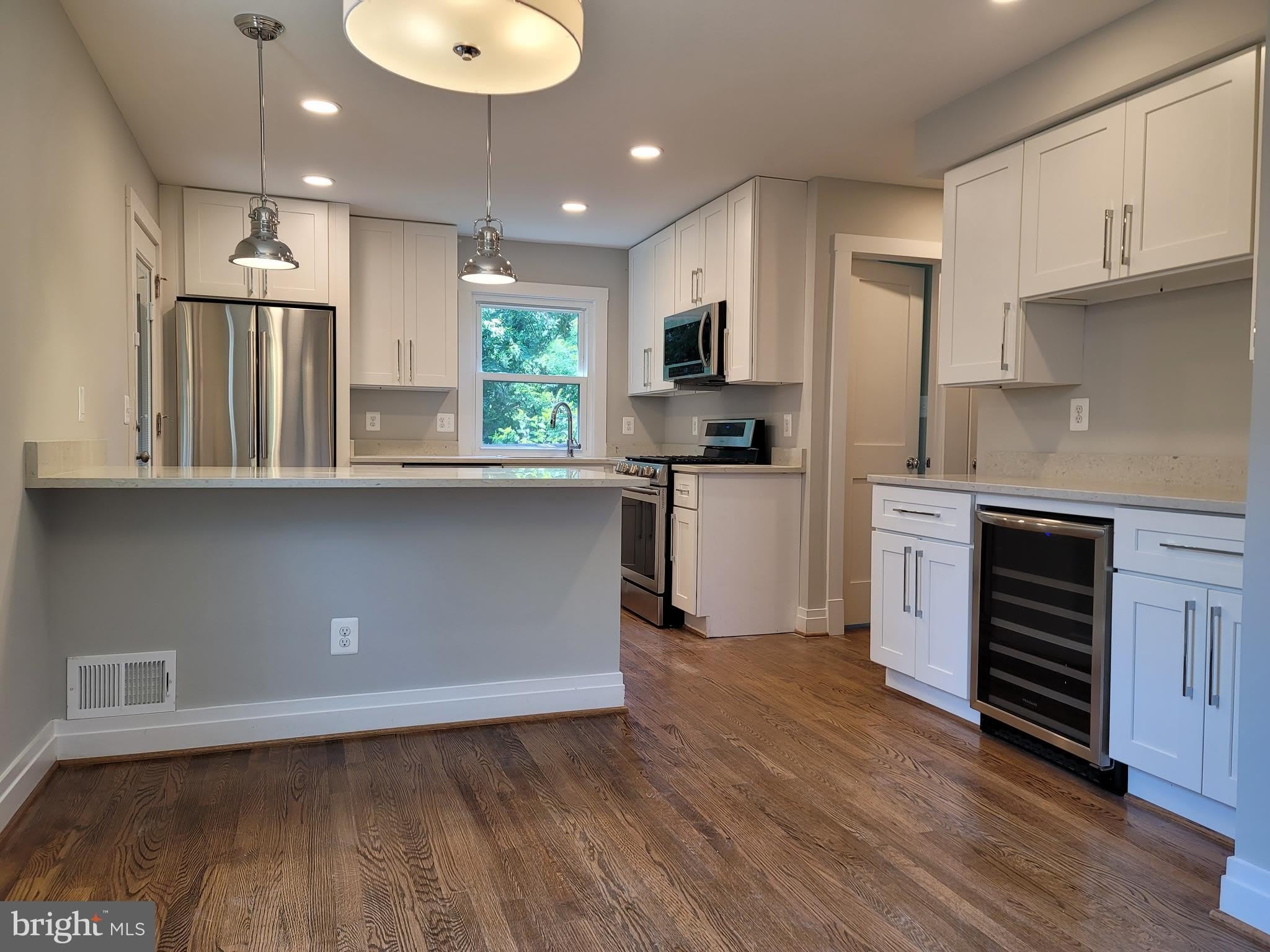 103 ASHBY Street – photo 4