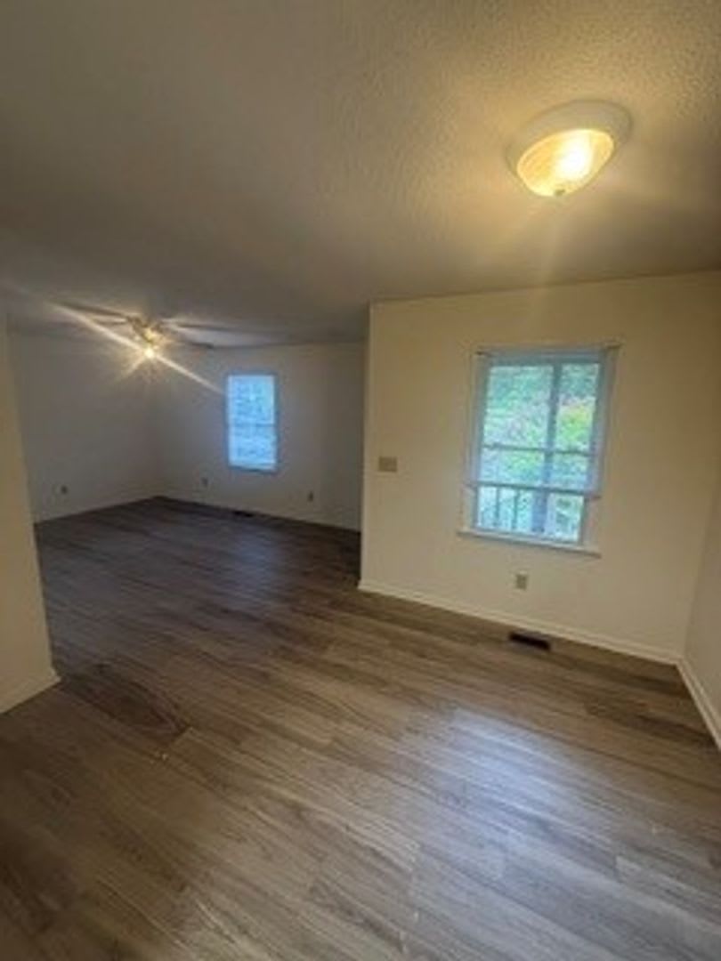 1325 Timberlane – photo 3