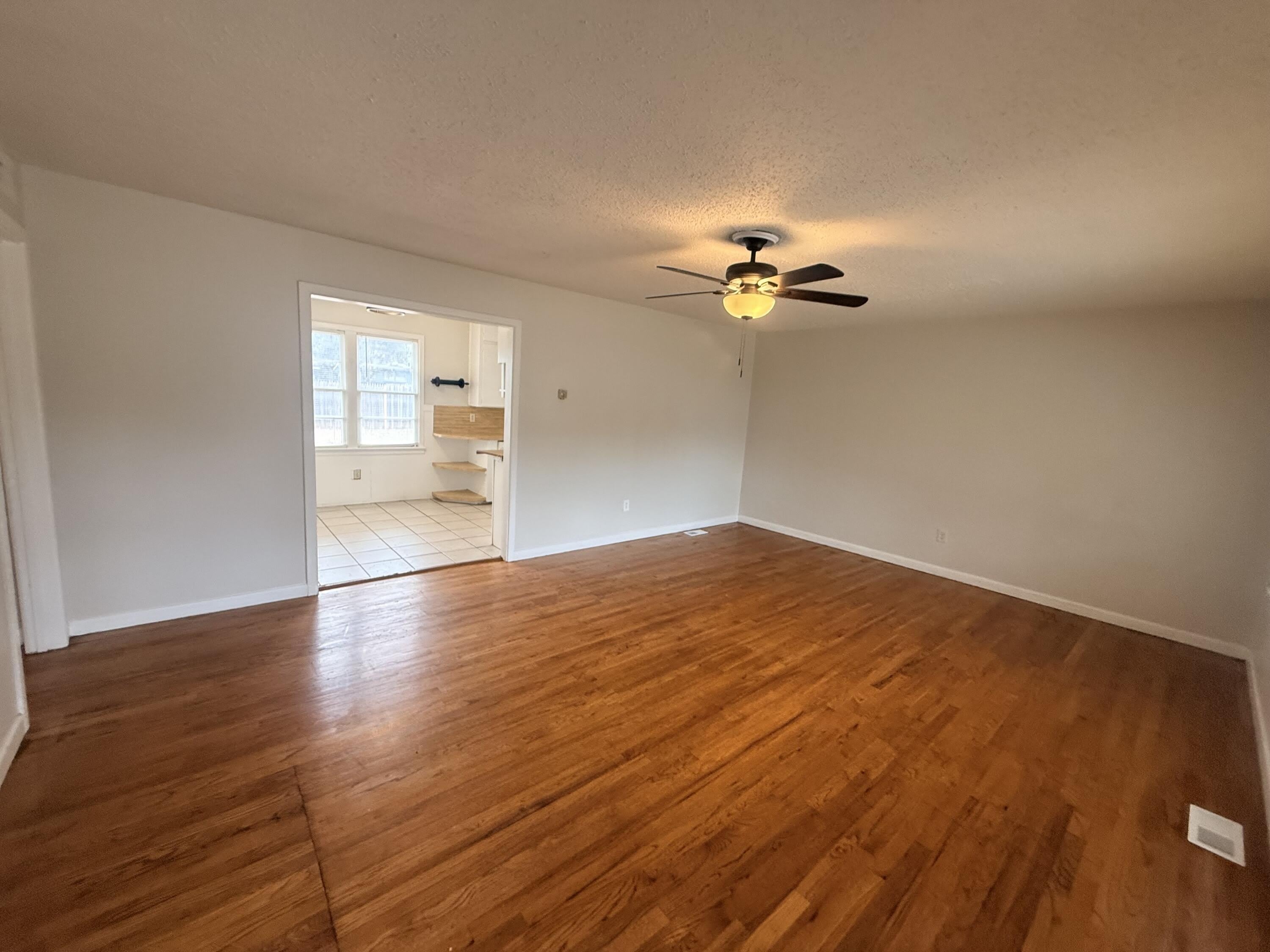 2513 43rd Street – photo 3