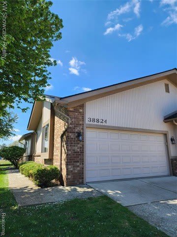 38824 Windmill Pointe S – photo 2