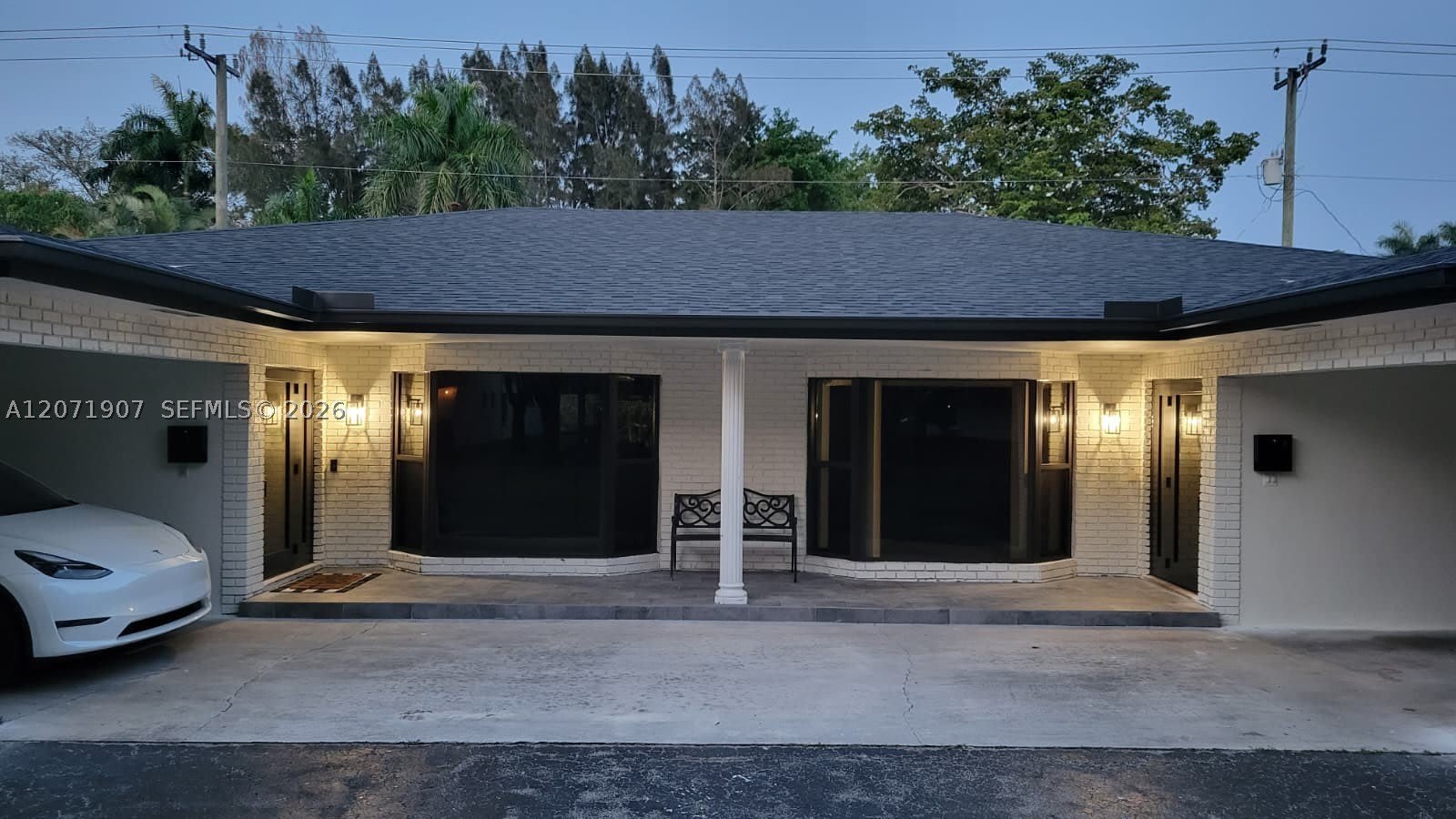 410 NW 65 Ave – photo 1
