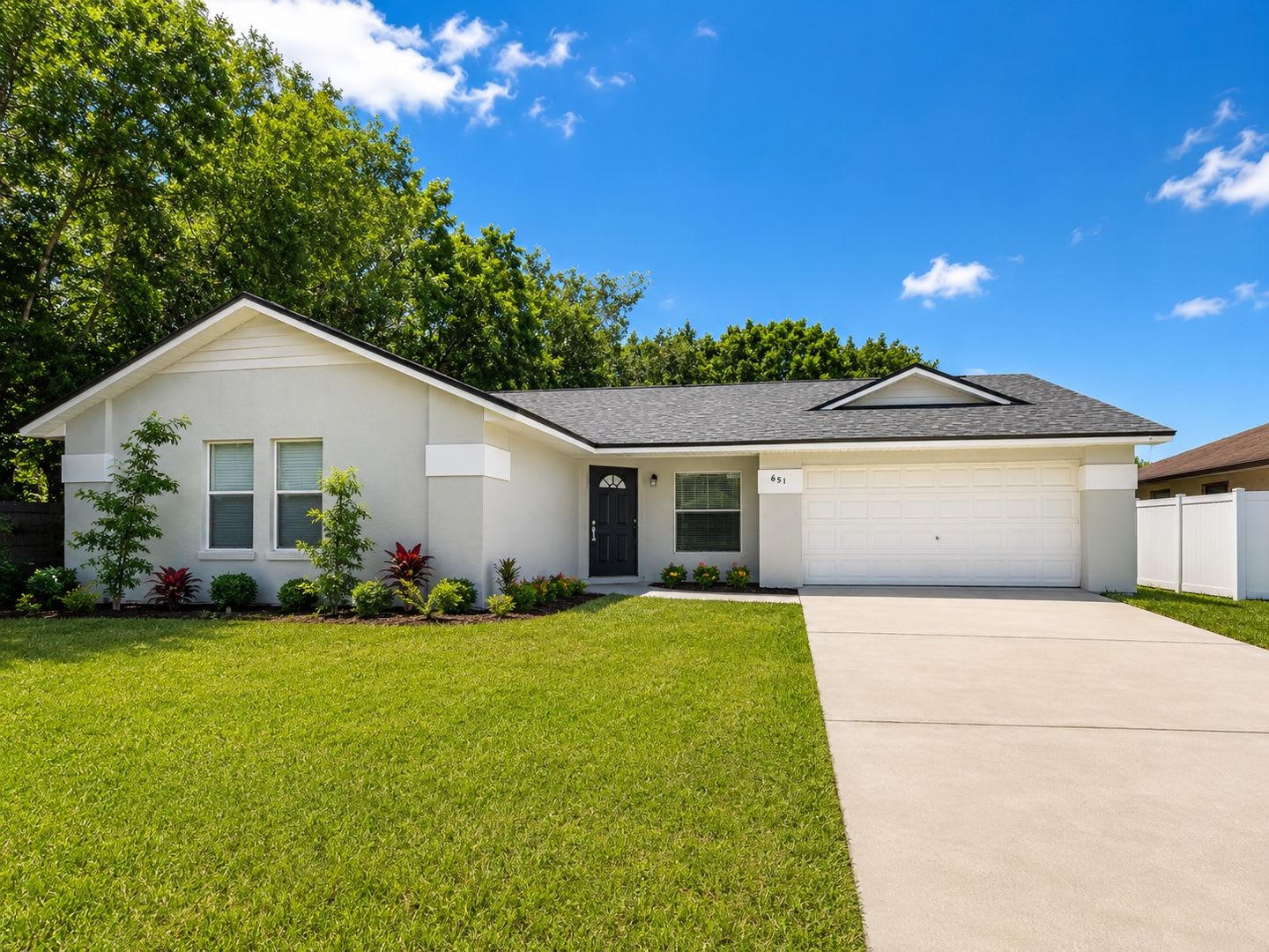 Spacious 4-Bedroom Retreat in Poinciana – Now at a Reduced Price! – photo 1