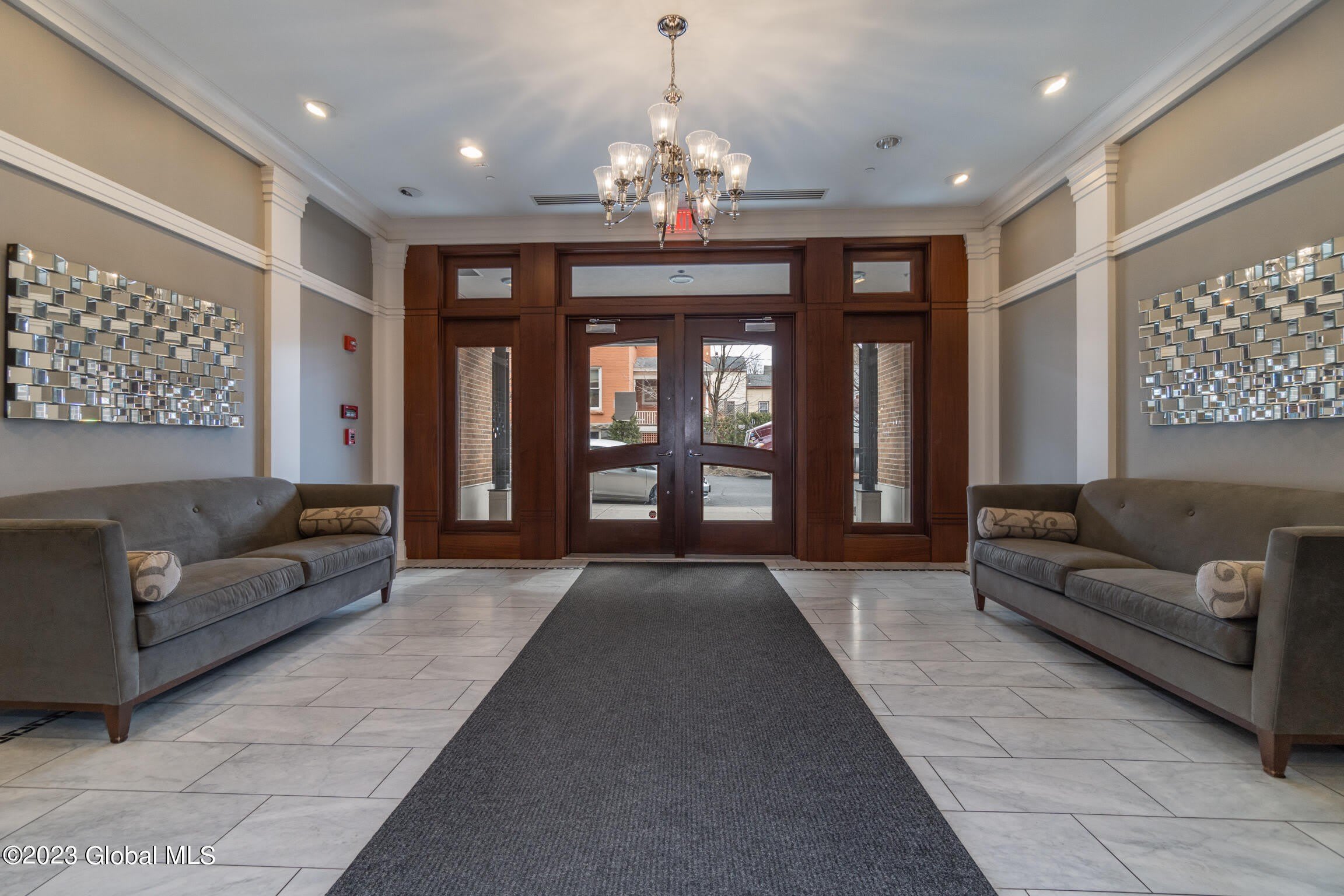37 Henry Street – photo 2
