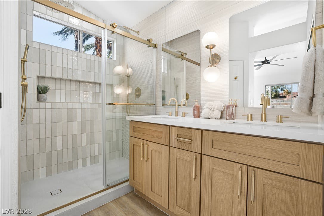 1532 Waterton Drive – photo 3