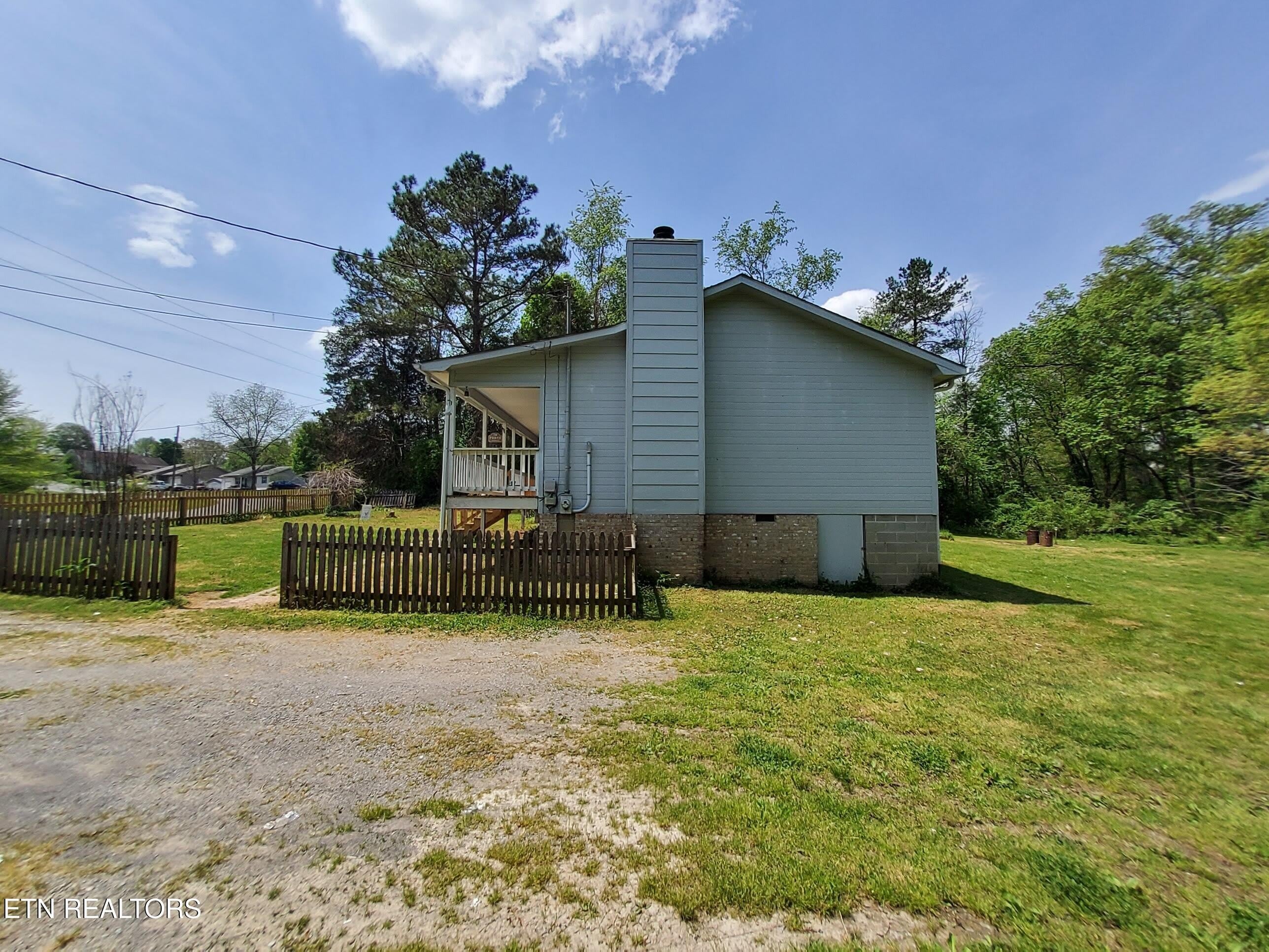 1228 Payne School Drive – photo 5