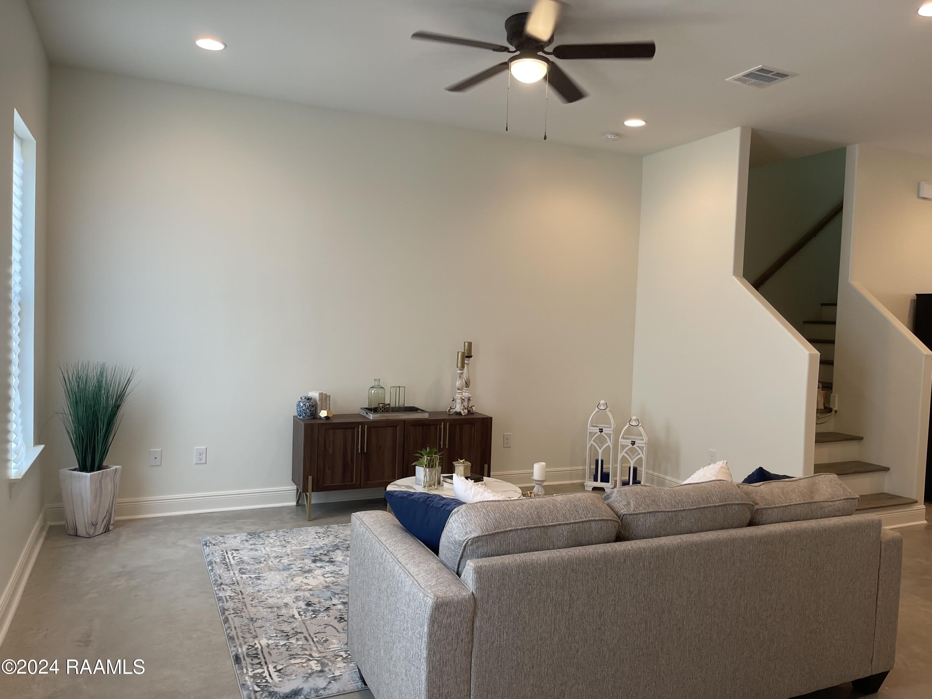 721 Almonaster Road – photo 4