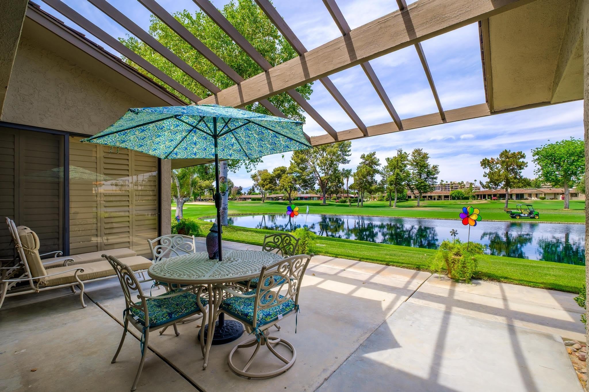 30 Columbia Drive – photo 2