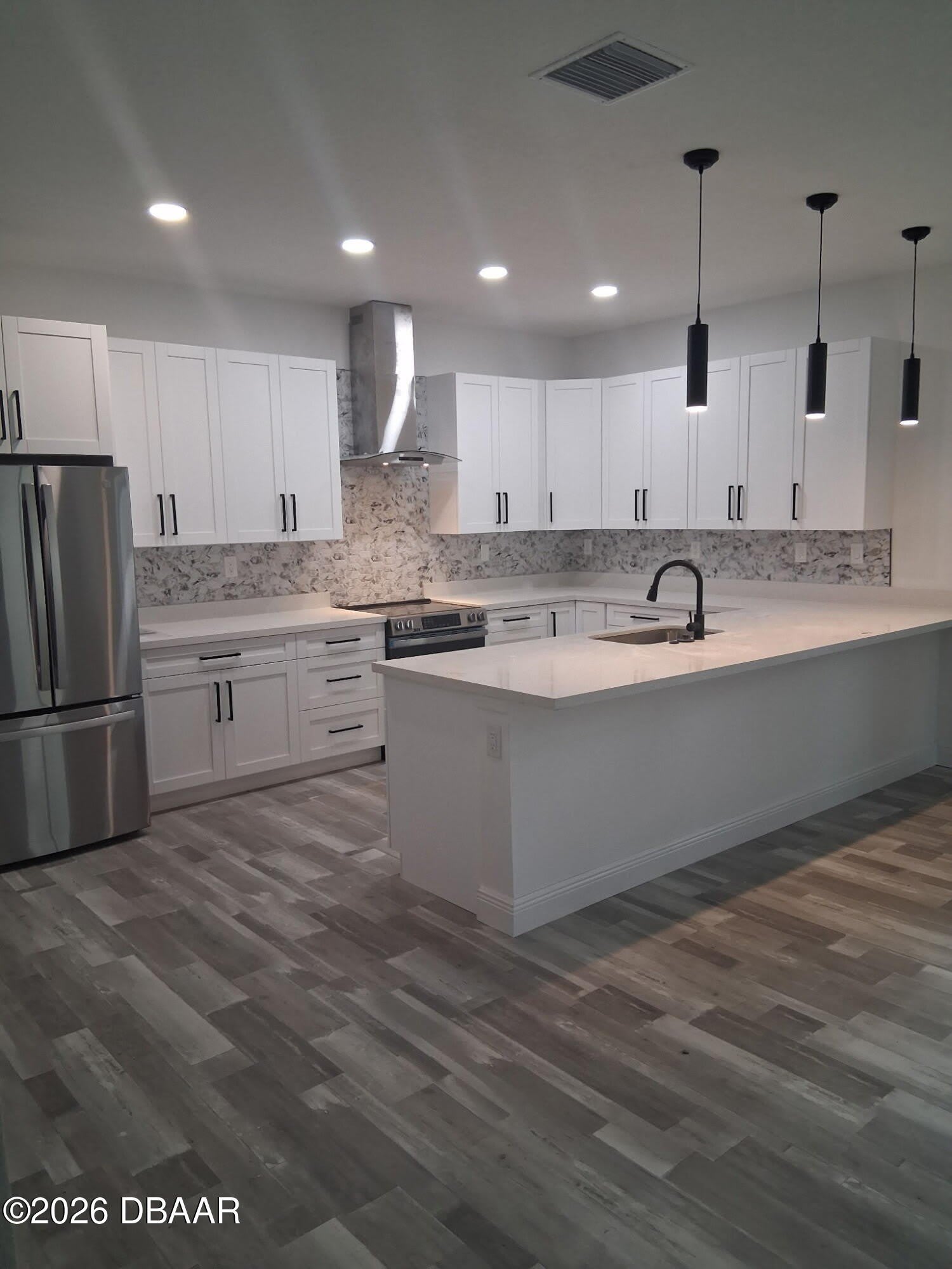 1621 Illinois Street – photo 5