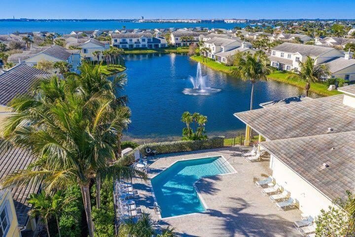 601 MARINER BAY Boulevard – photo 3