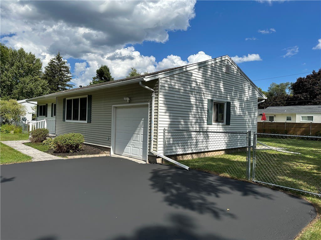 40 Guildhall Road – photo 3