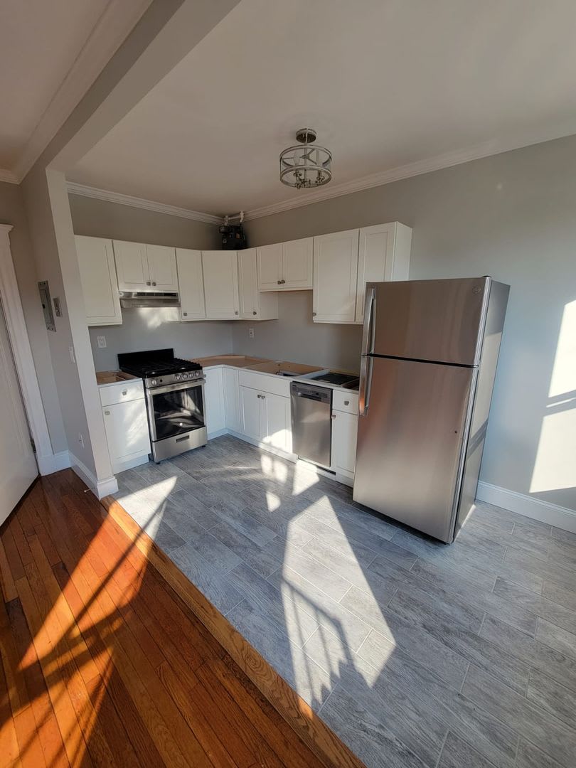 Veru Nice 1 Bed In Allston – photo 2