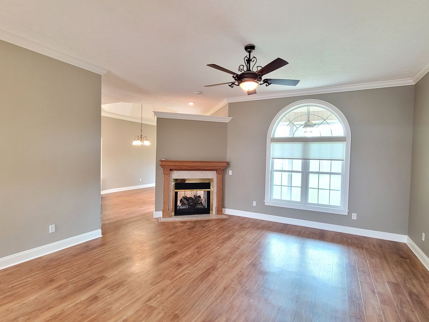 Lynn Haven! Custom Built Brick Home! 4 bedroom 2.5 Bath 2 Car Garage – photo 5