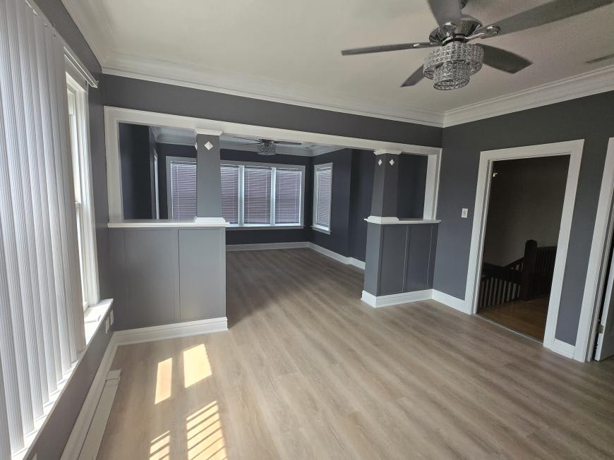 9517 South Escanaba – photo 2