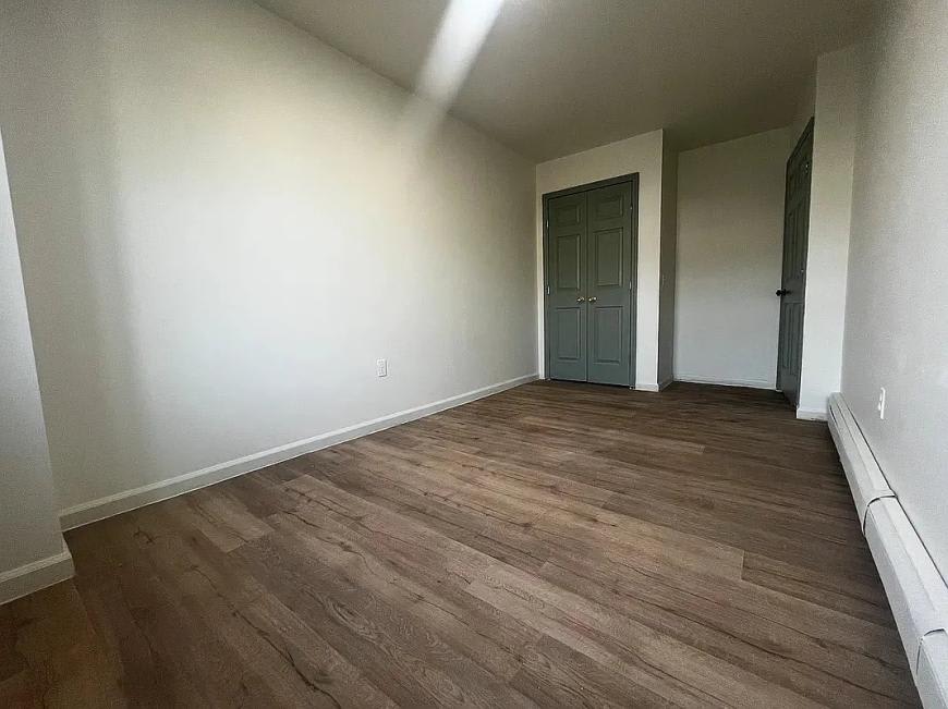 1658 Prospect Place – photo 4