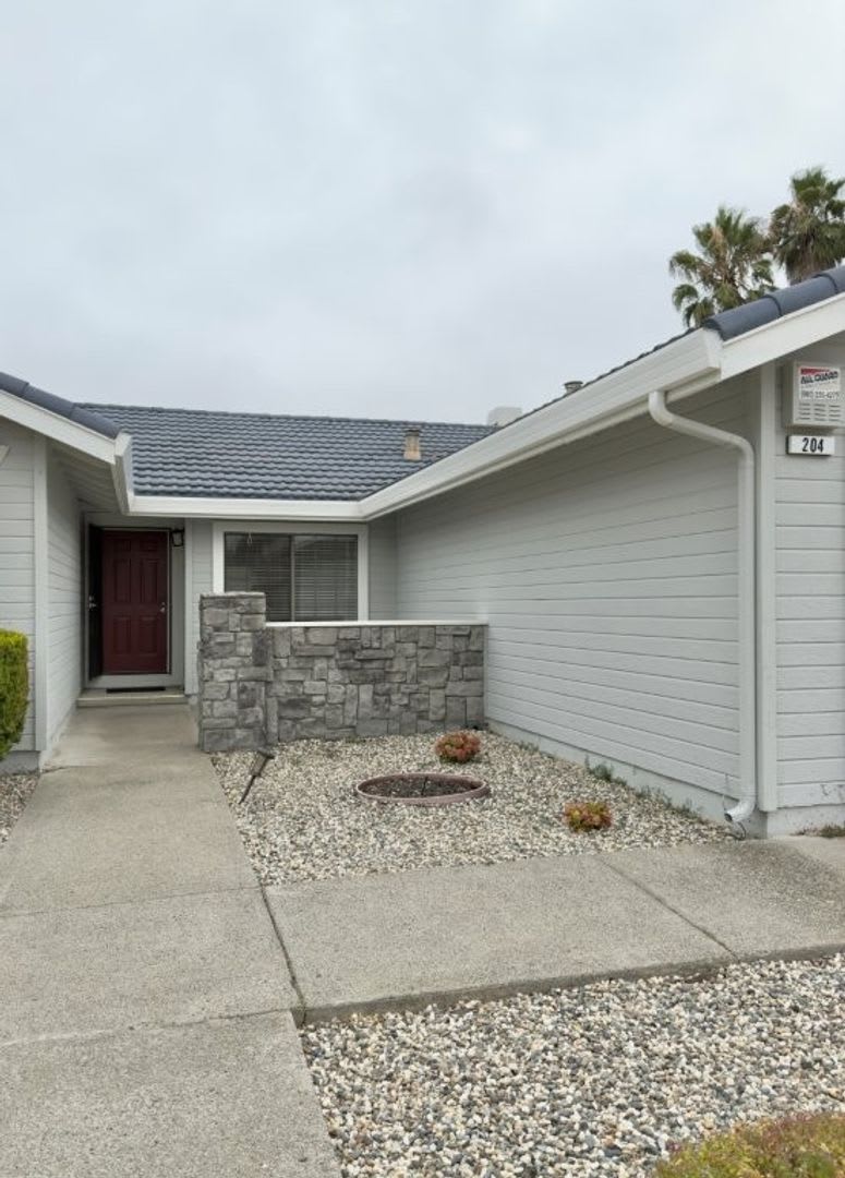 Updated Four Bedroom Single Story American Canyon Home in Desirable Neighborhood – photo 3