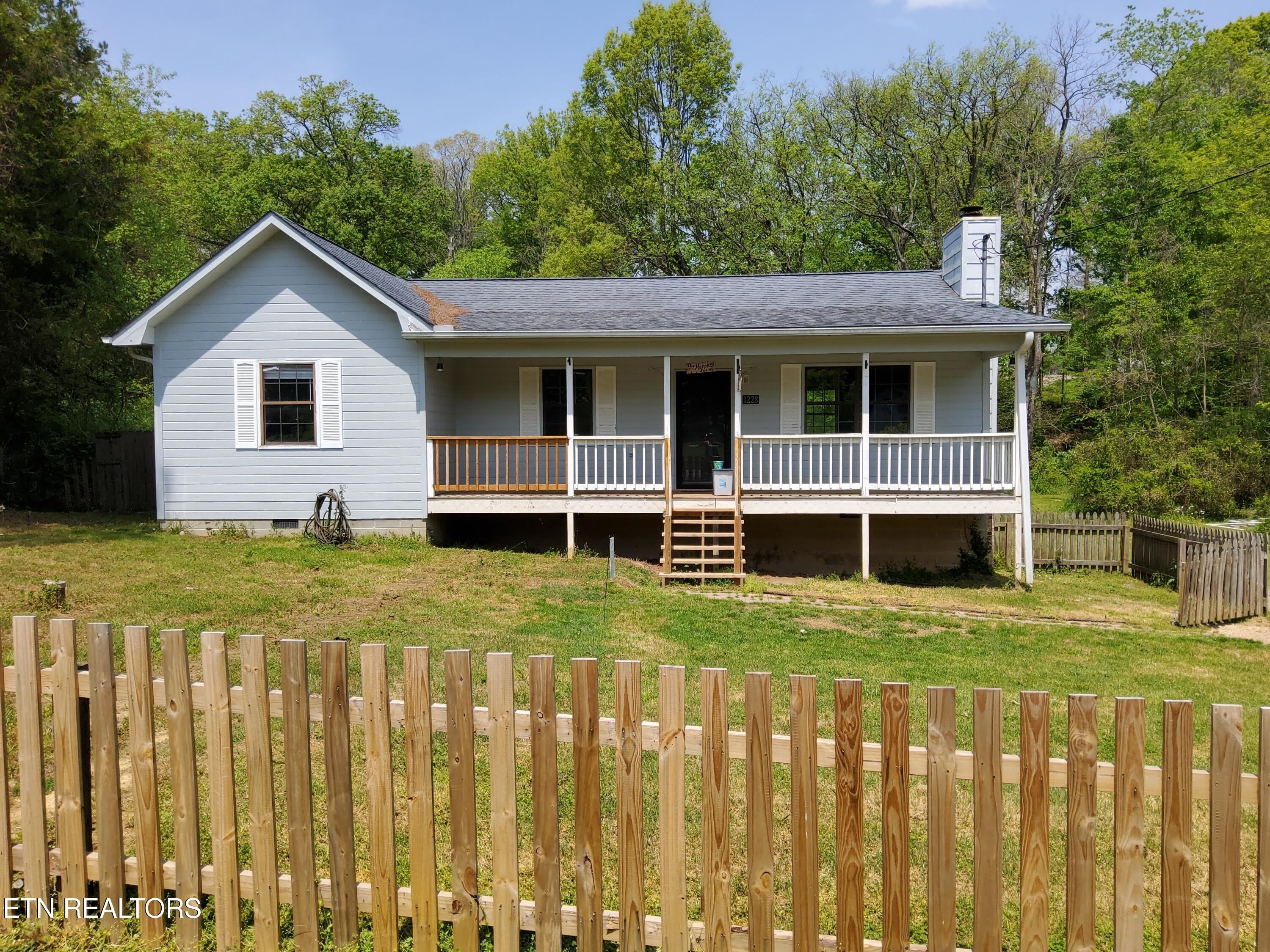 1228 Payne School Drive – photo 1