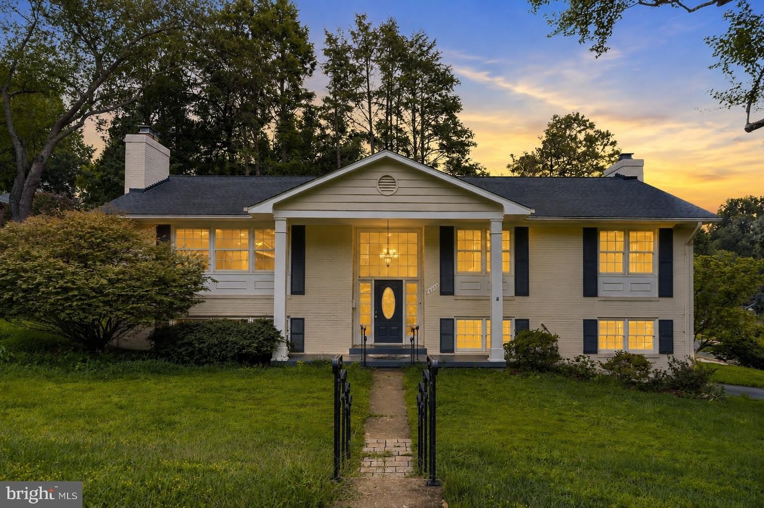 6203 HARDY Drive – photo 2