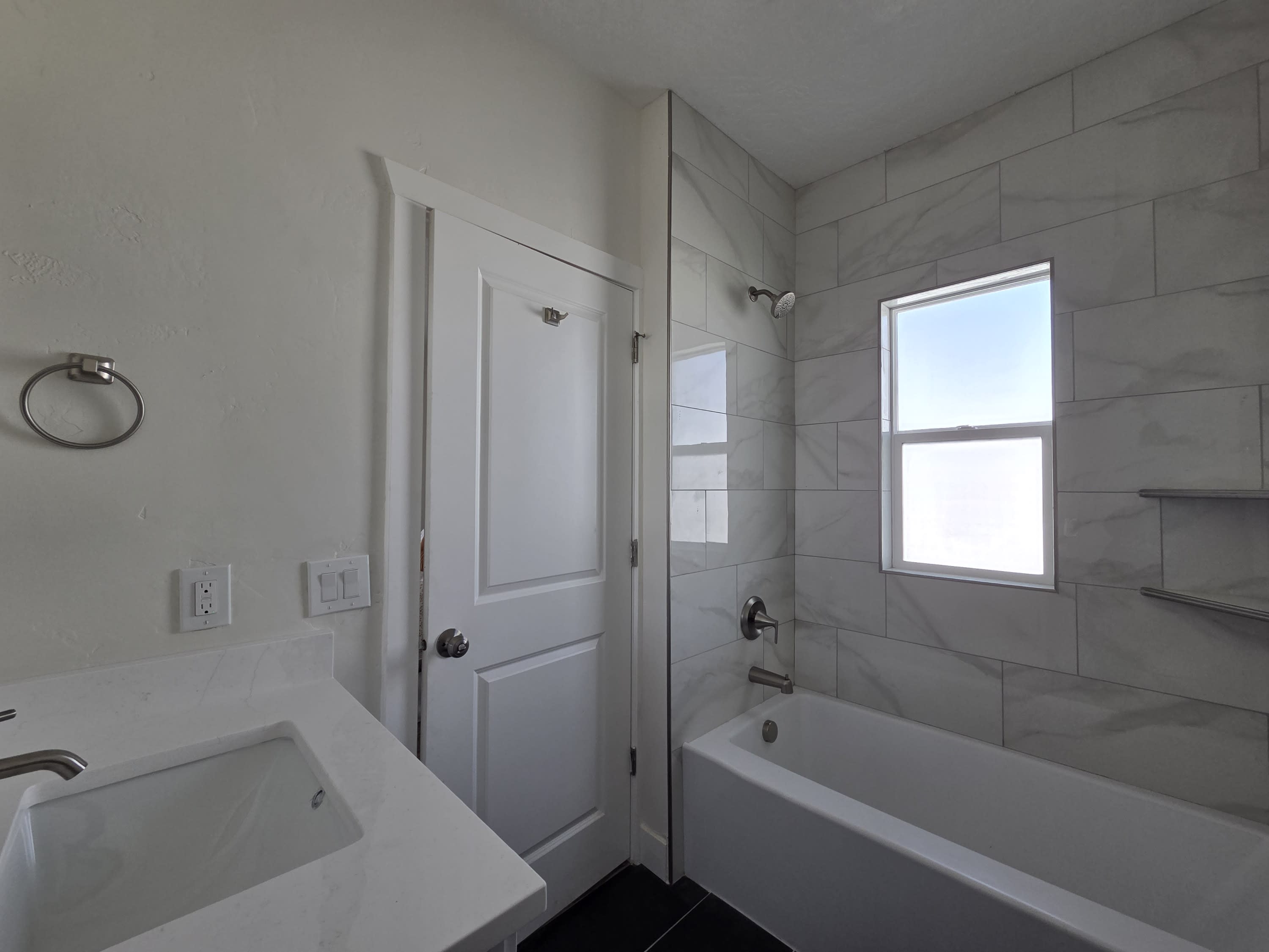 152 North 200 West Street#A – photo 3