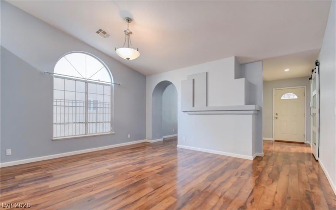 8316 Vantare Court – photo 5