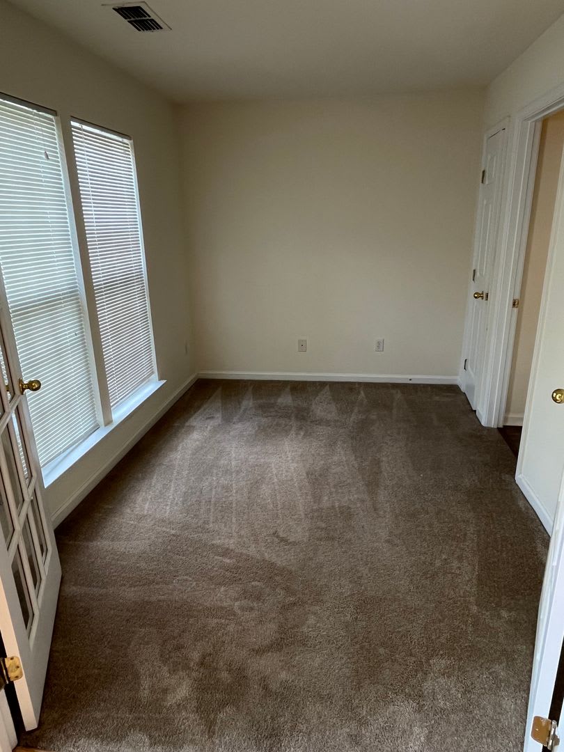 3 Story, 3 Bedroom Townhome in Ballantyne – photo 3