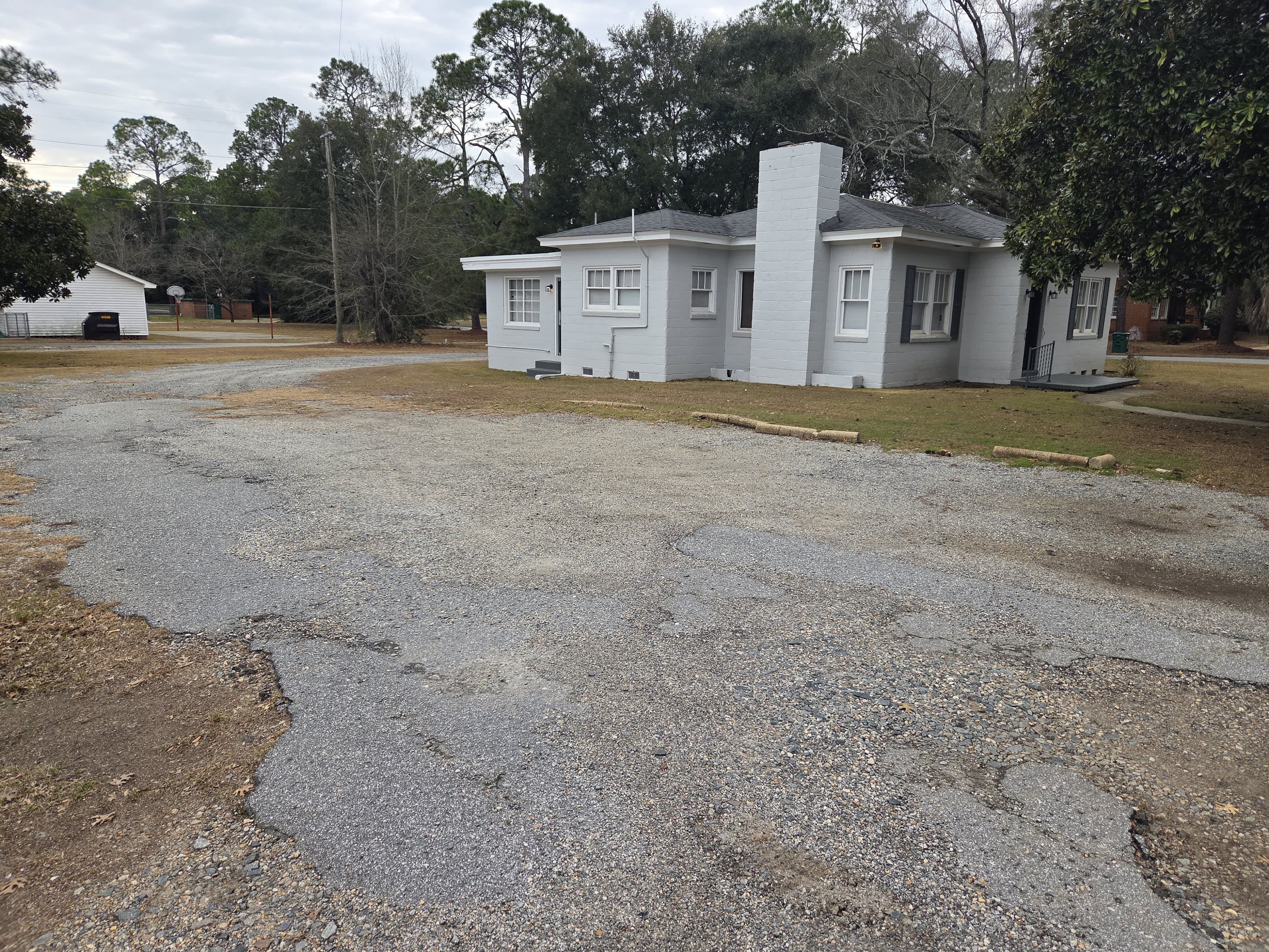 1108 W 3rd Ave – photo 2